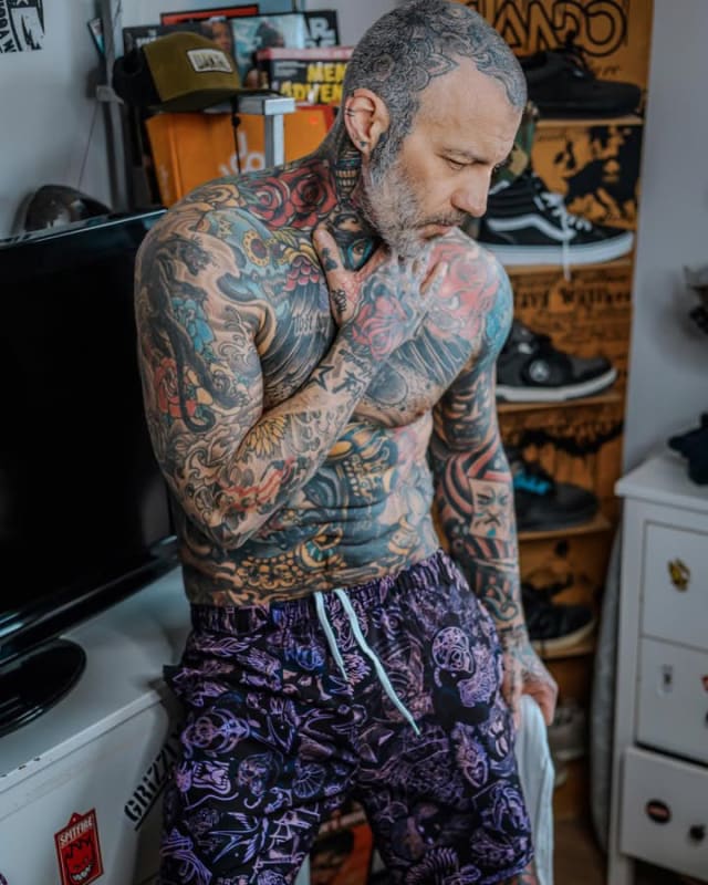 ’Carbon Sheet’ Traditional Tattoo Goth Swim Shorts